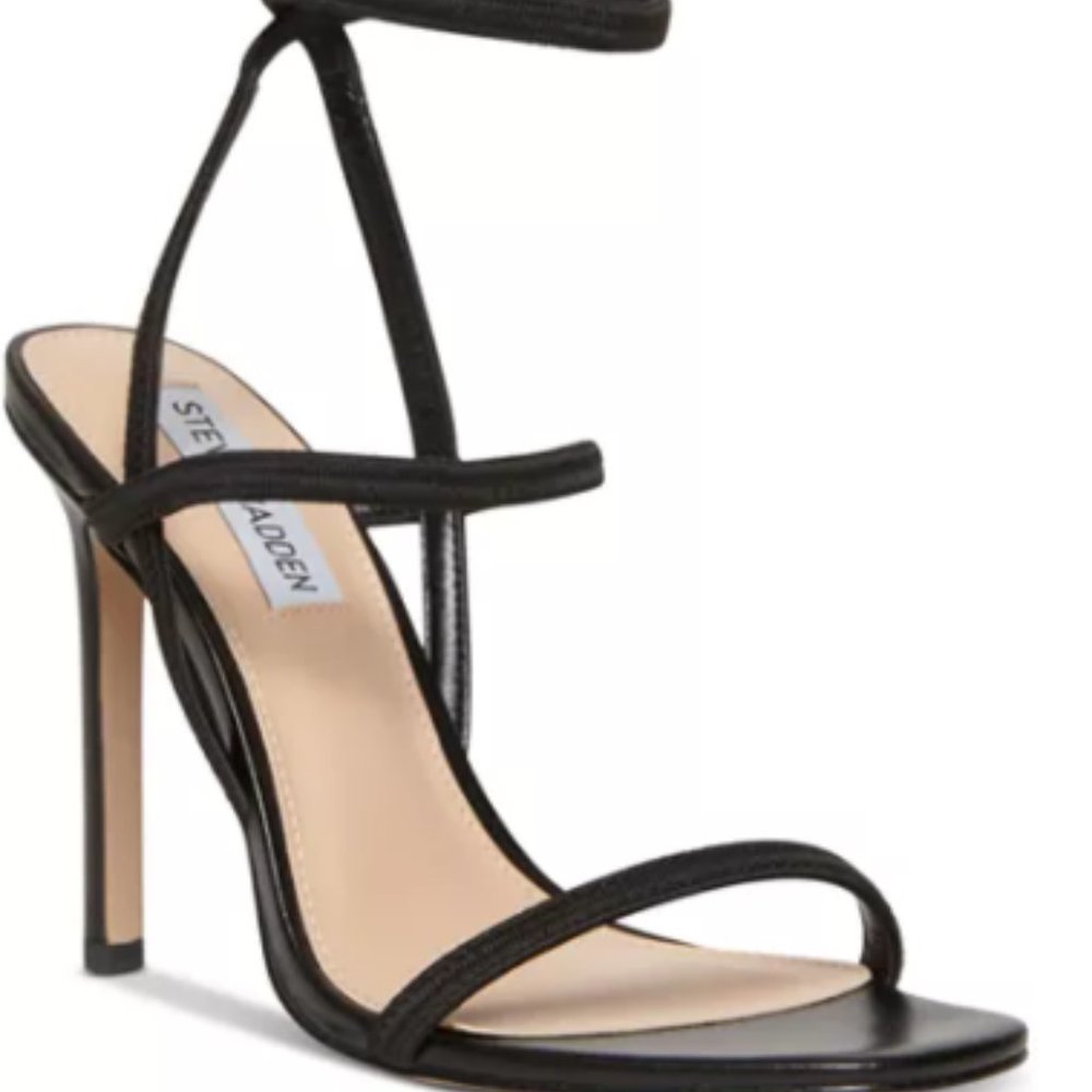 Steve Madden Black Nectur Heels